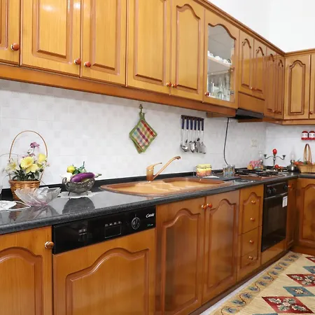 ゲストハウス Elena Gorice