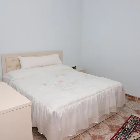 Elena Gorice 招待所