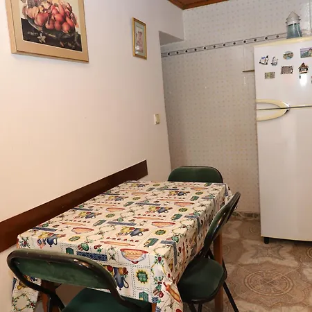 Elena Gorice ゲストハウス