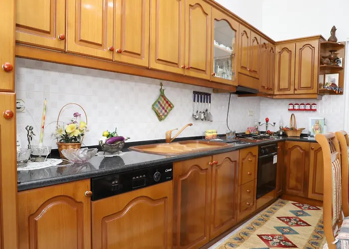 בית הארחה Elena Gorice