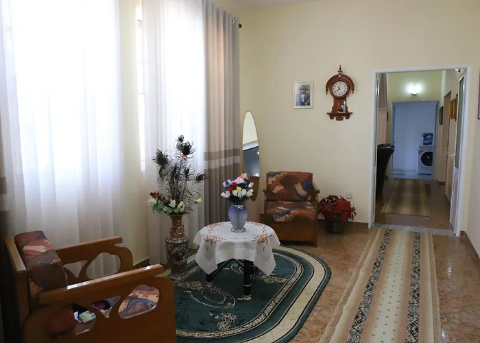 Elena Gorice בית הארחה בראט